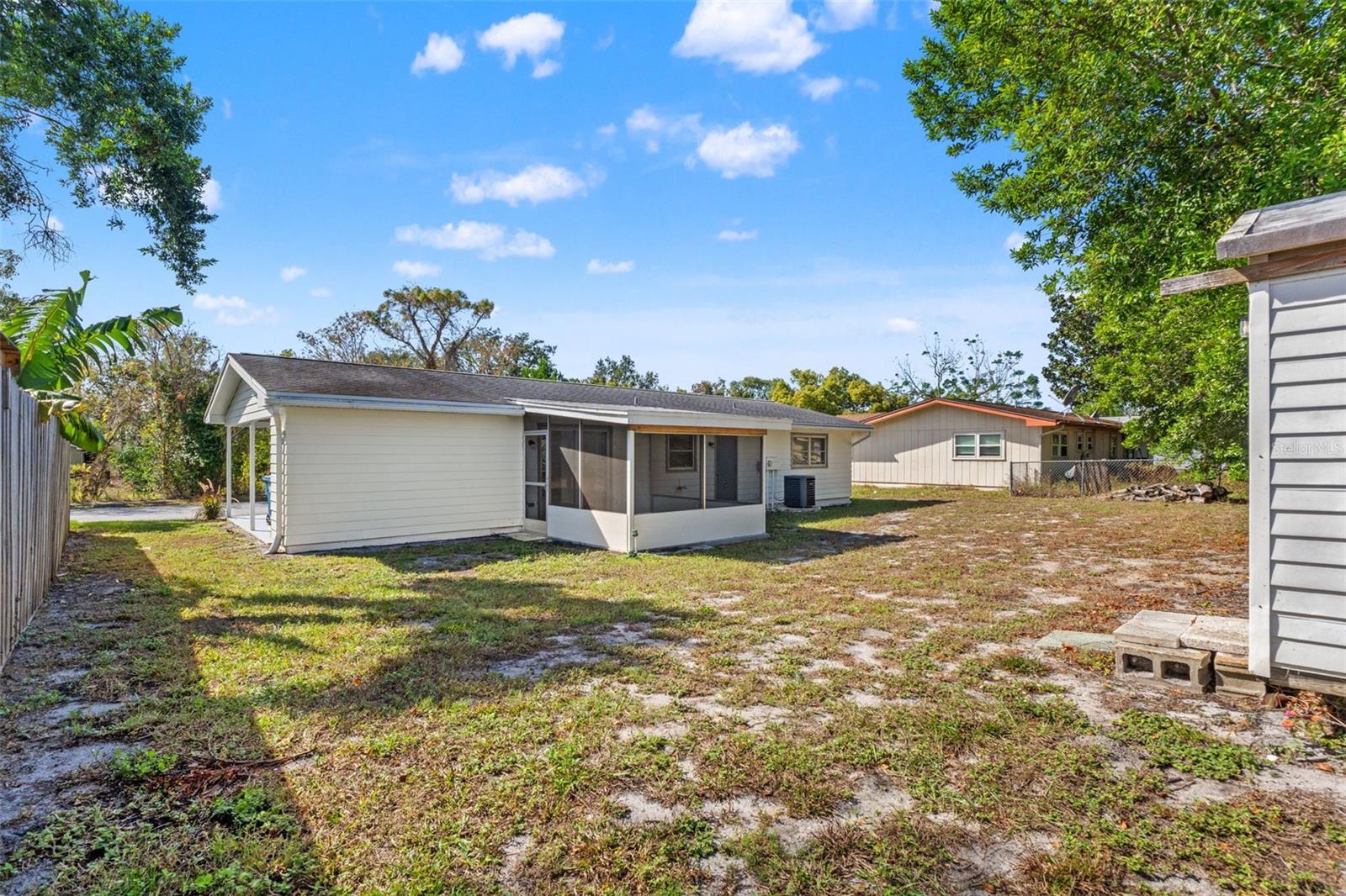 SPRING HILL - Residential