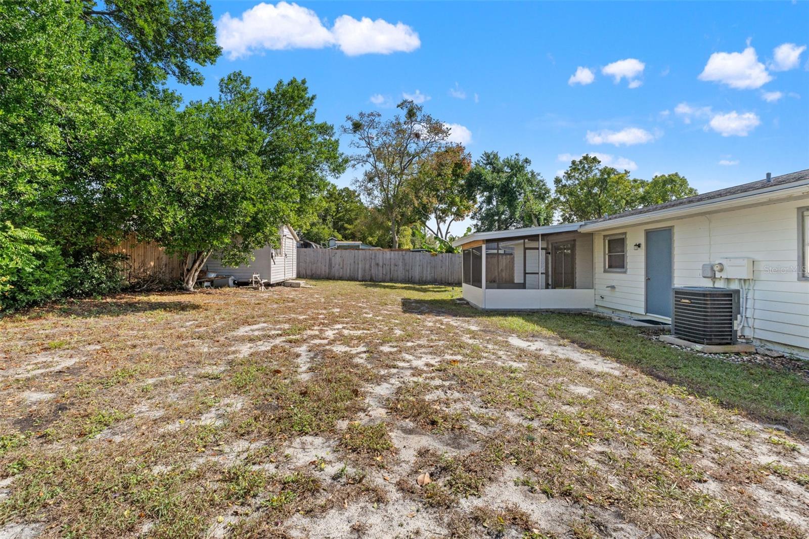 SPRING HILL - Residential