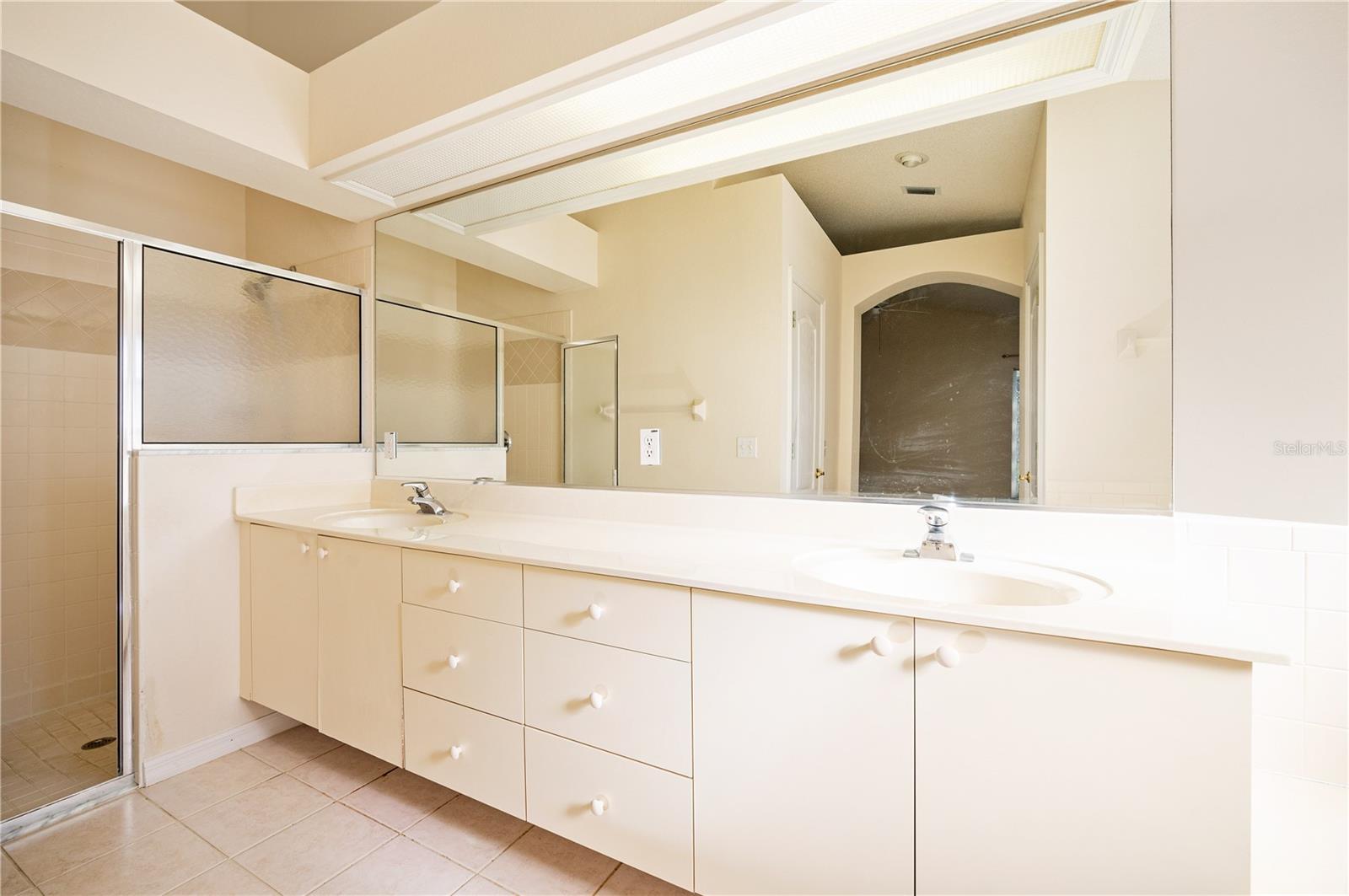 REFLECTIONS VILLAGE - Residential