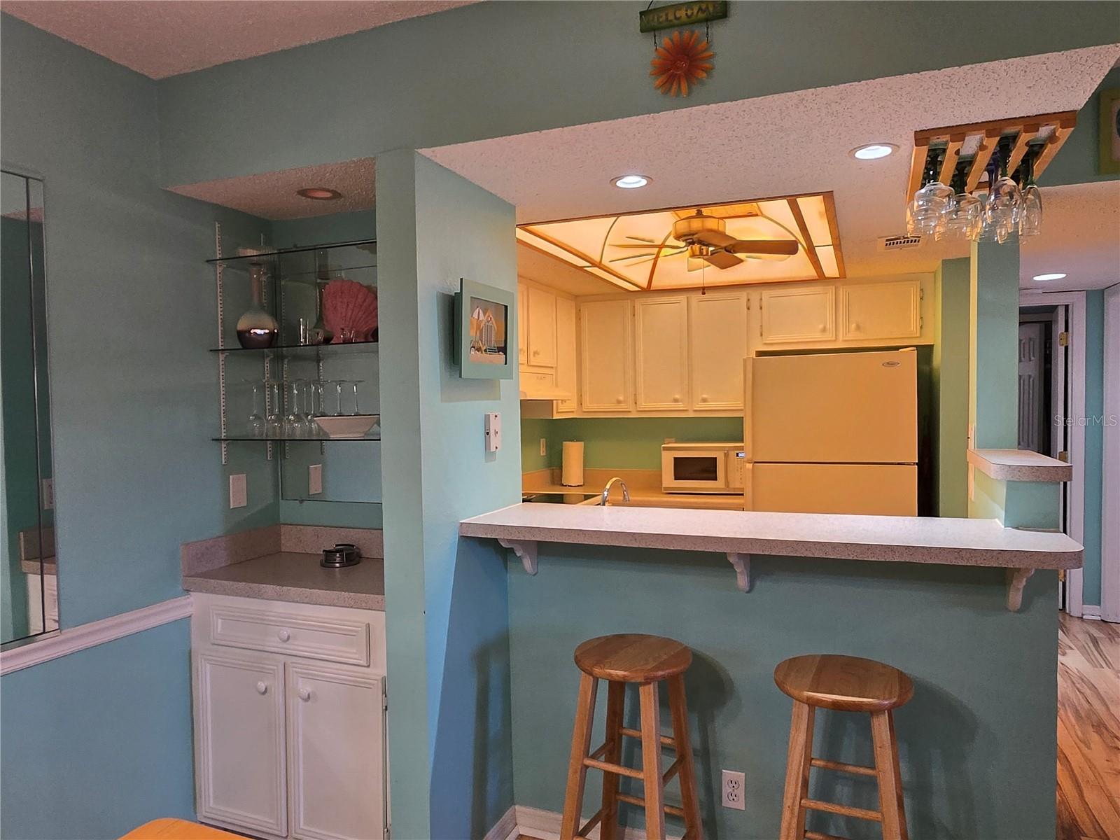 OAKS 04 - Residential