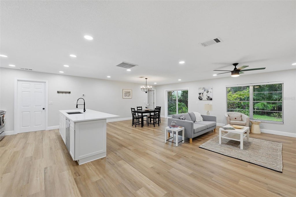 Photo of 817 Ambassador Loop, Tampa, FL 33613 (MLS # TB8542337)