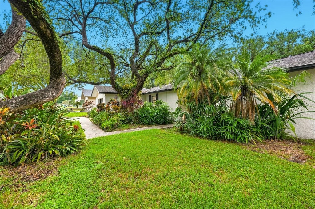 Photo of 817 Ambassador Loop, Tampa, FL 33613 (MLS # TB8542337)