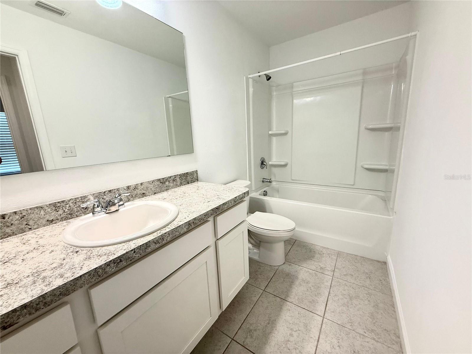 ASHFORD PLACE - Residential Lease