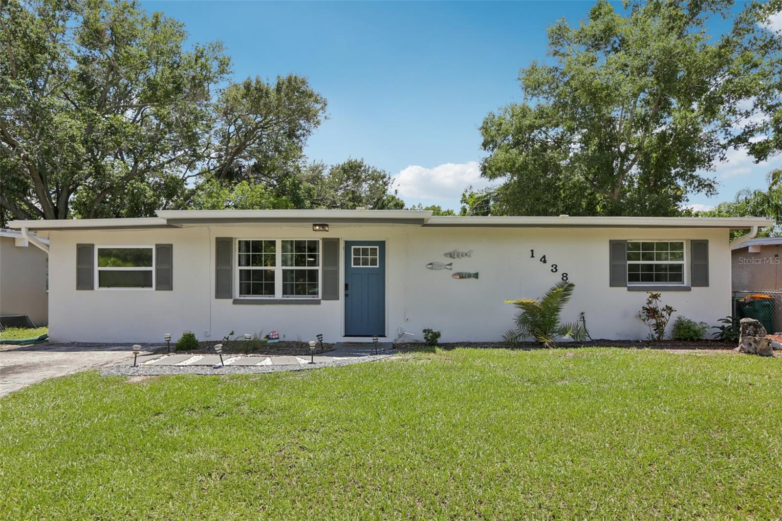 1438 POINCIANA DRIVE