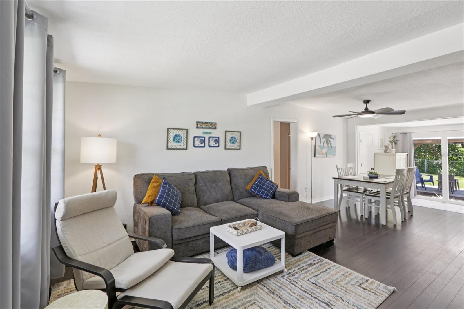 1438 POINCIANA DRIVE