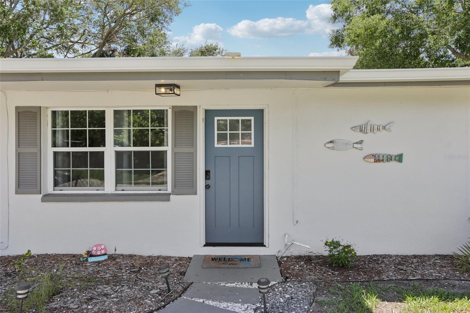 1438 POINCIANA DRIVE