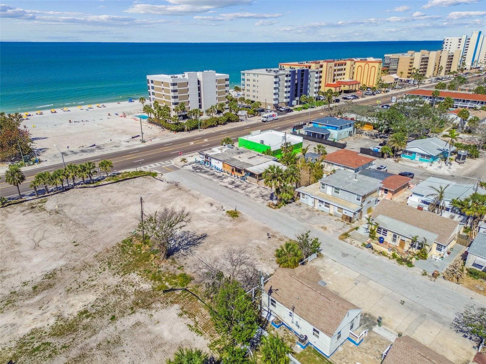 SUNNY SHORES - Residential