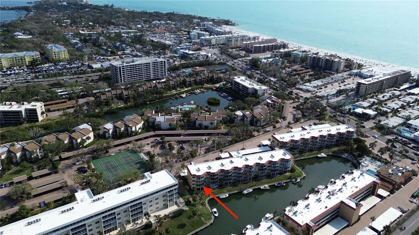 SIESTA HARBOR I - Residential