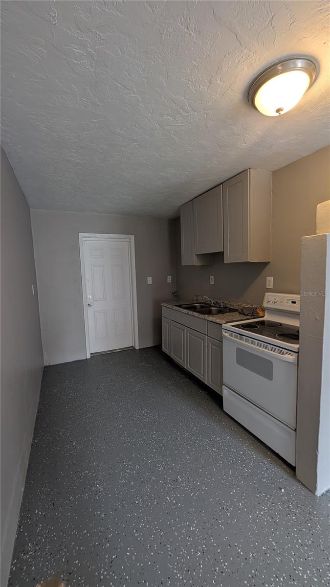 CITY PARK SUB - Residential Lease