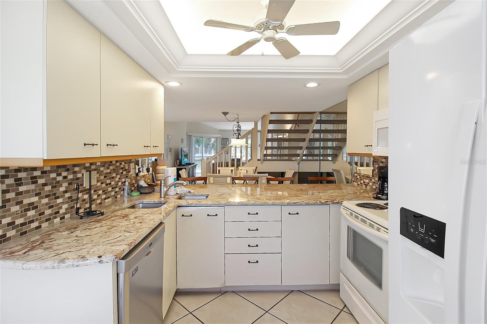 GULF & BAY CLUB BAYSIDE - Residential Lease