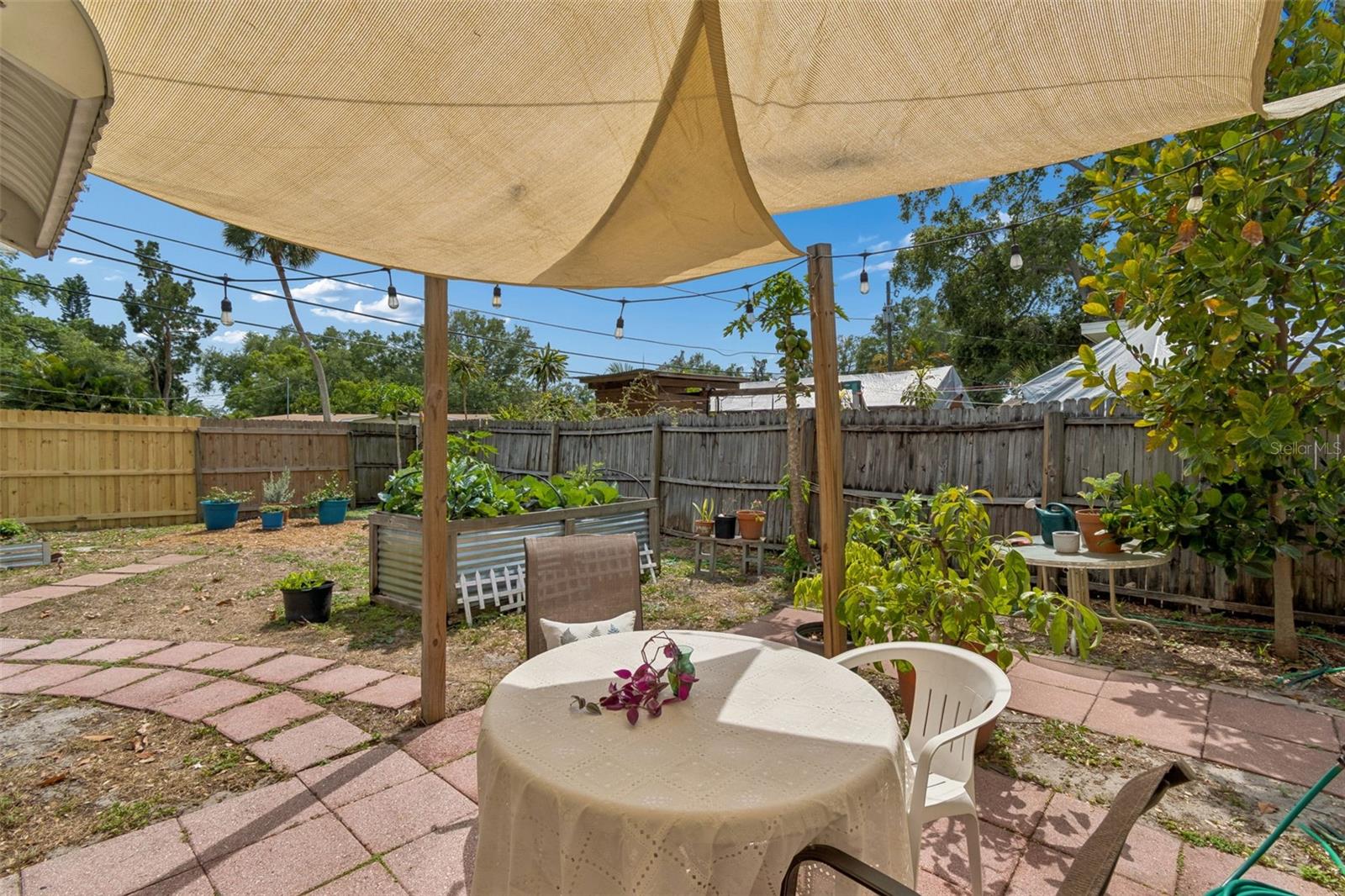 JUNGLE COUNTRY CLUB 3RD ADD - Residential