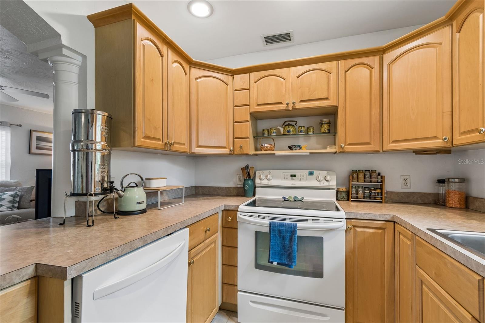 JUNGLE COUNTRY CLUB 3RD ADD - Residential