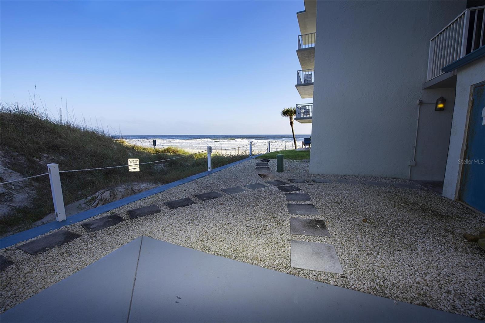 OCEAN REER VILLAS CONDO - Residential Lease