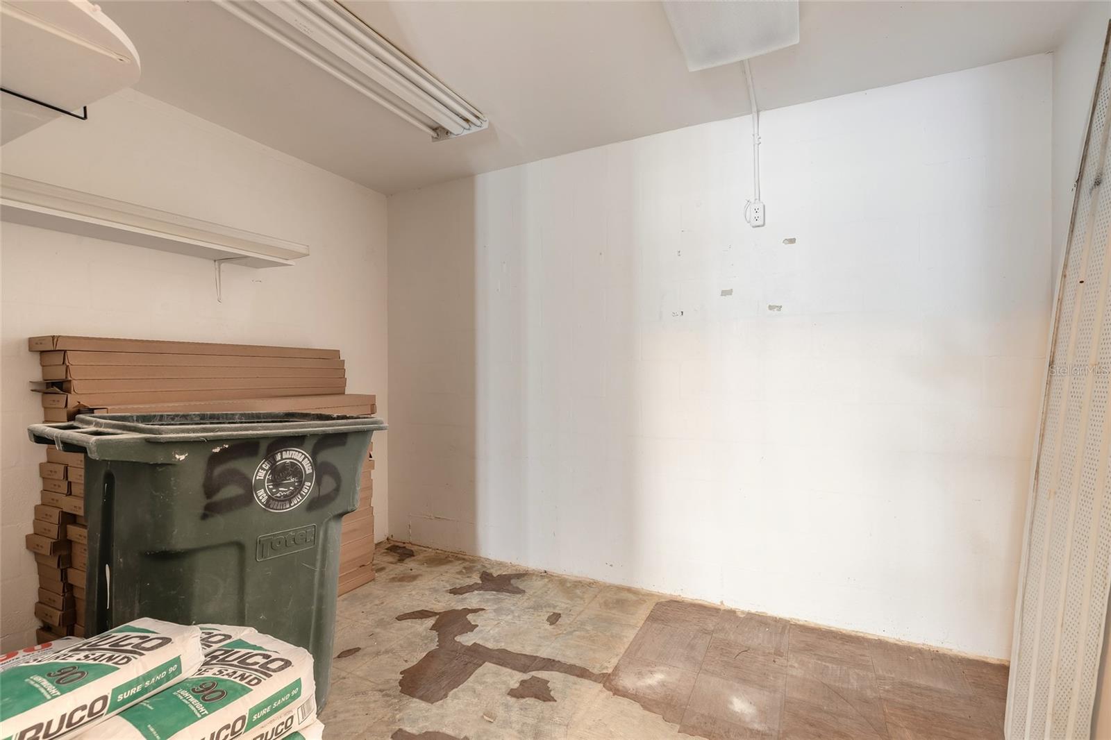 ORANGE ISLAND PARK DAYTONA - Commercial Sale