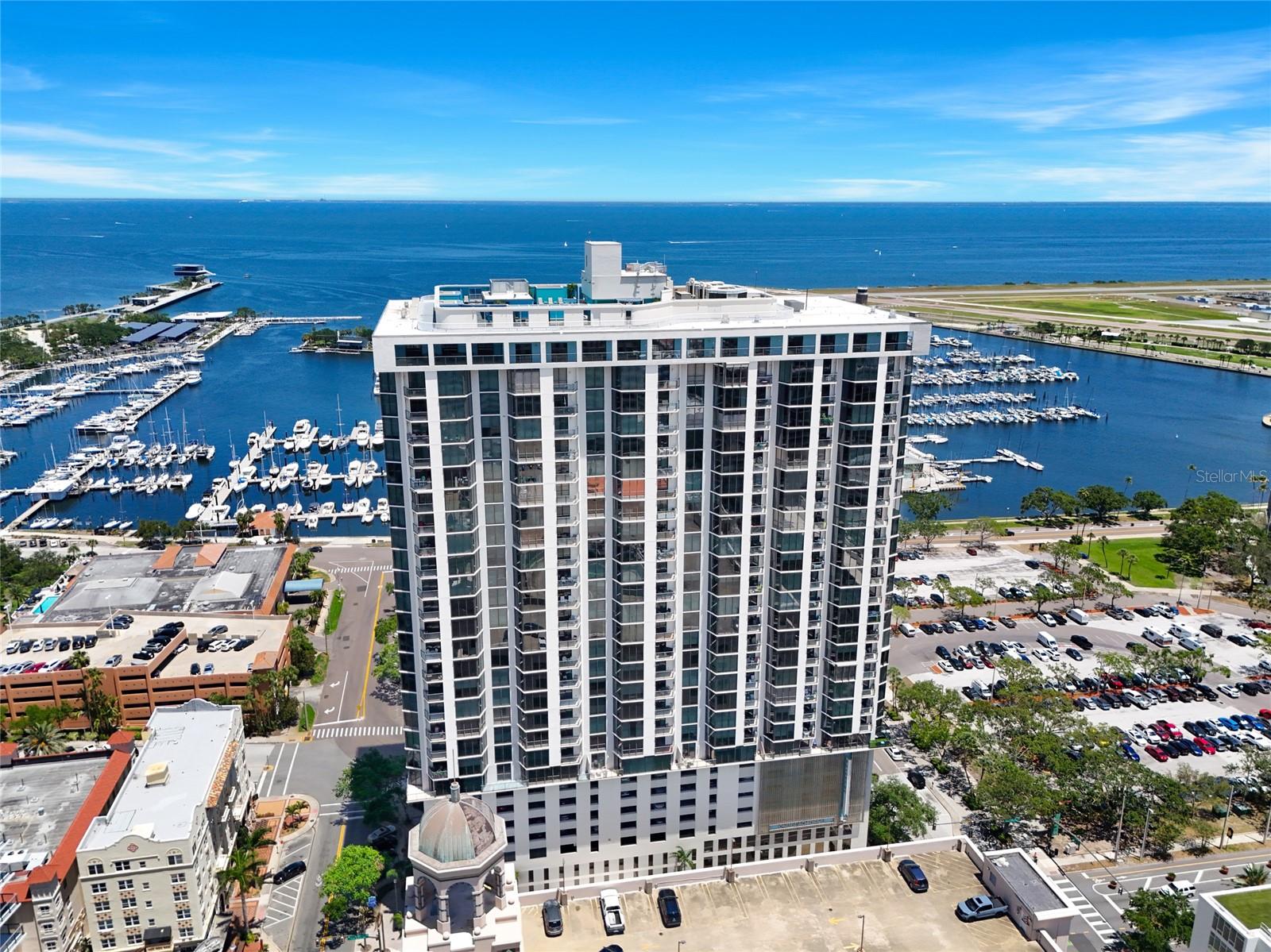 1 BEACH DRIVE SE 1902