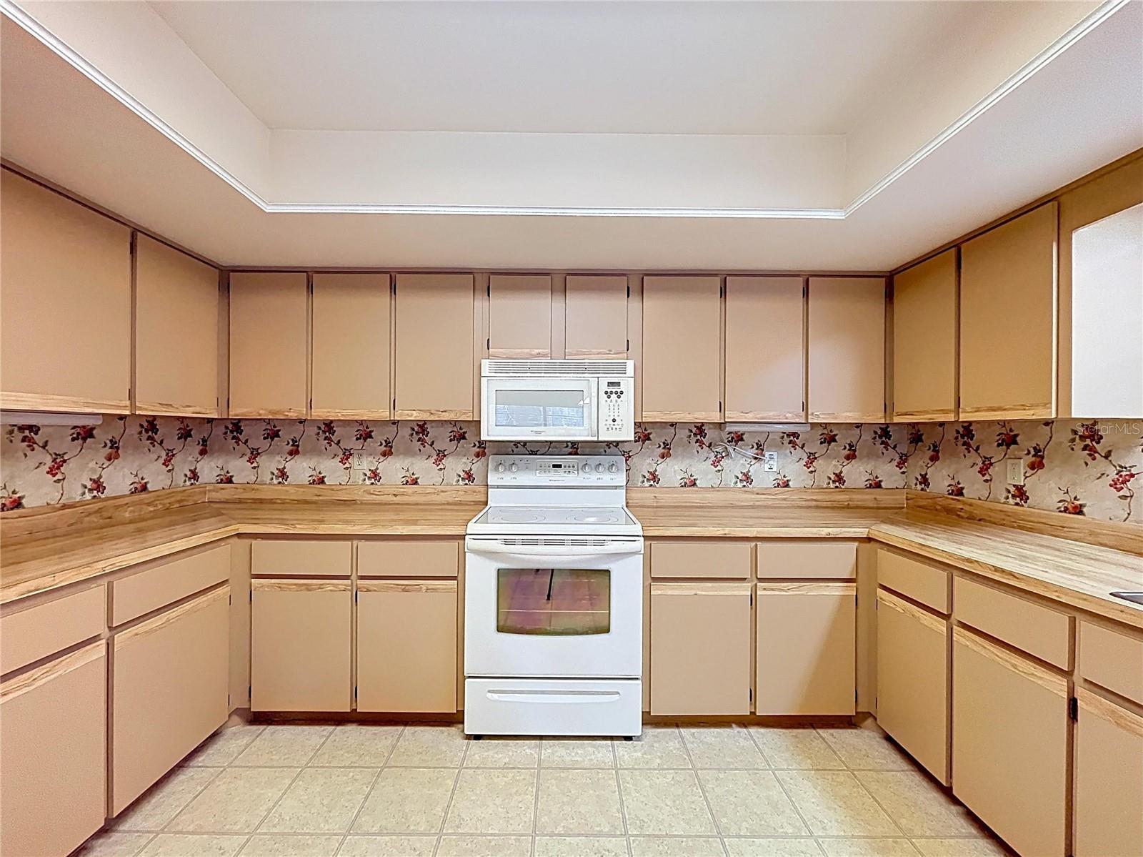 BLUFFS CHRISTINA 01 - Residential