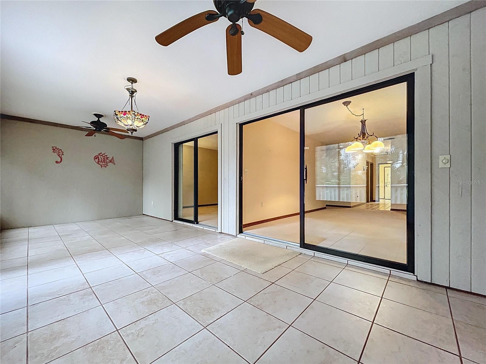 BLUFFS CHRISTINA 01 - Residential