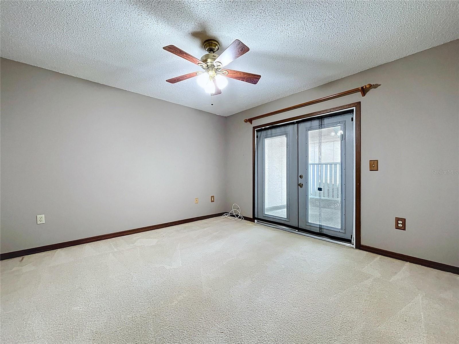 BLUFFS CHRISTINA 01 - Residential