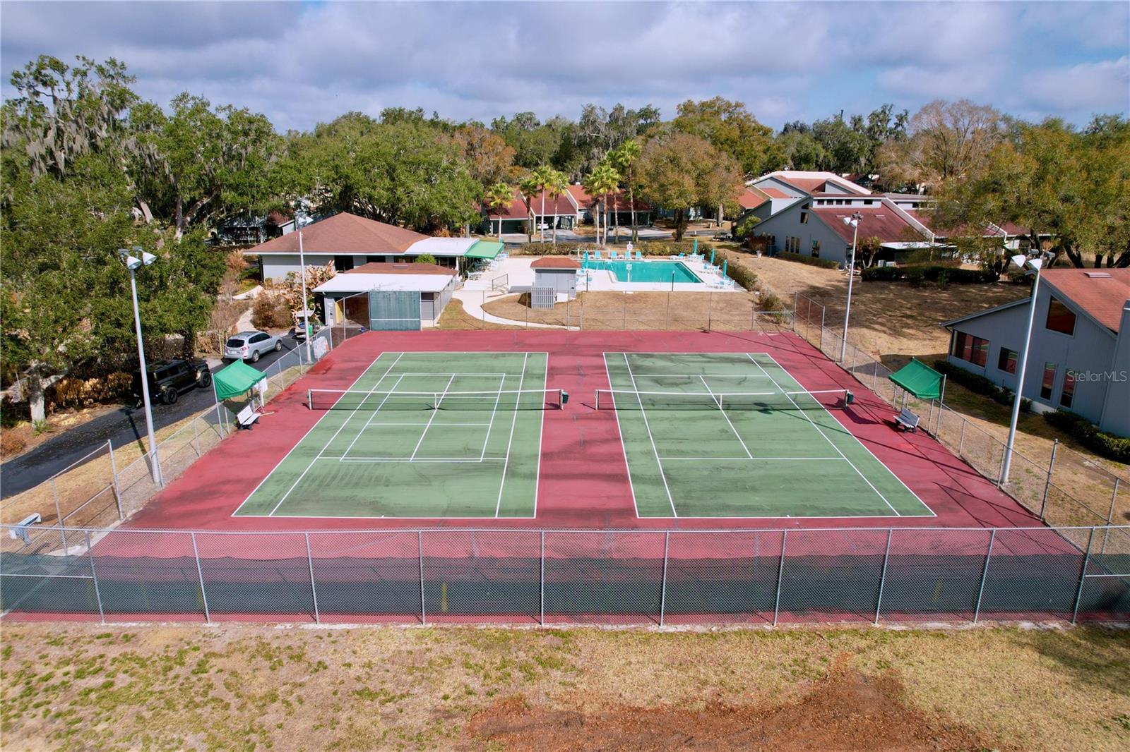 BLUFFS CHRISTINA 01 - Residential