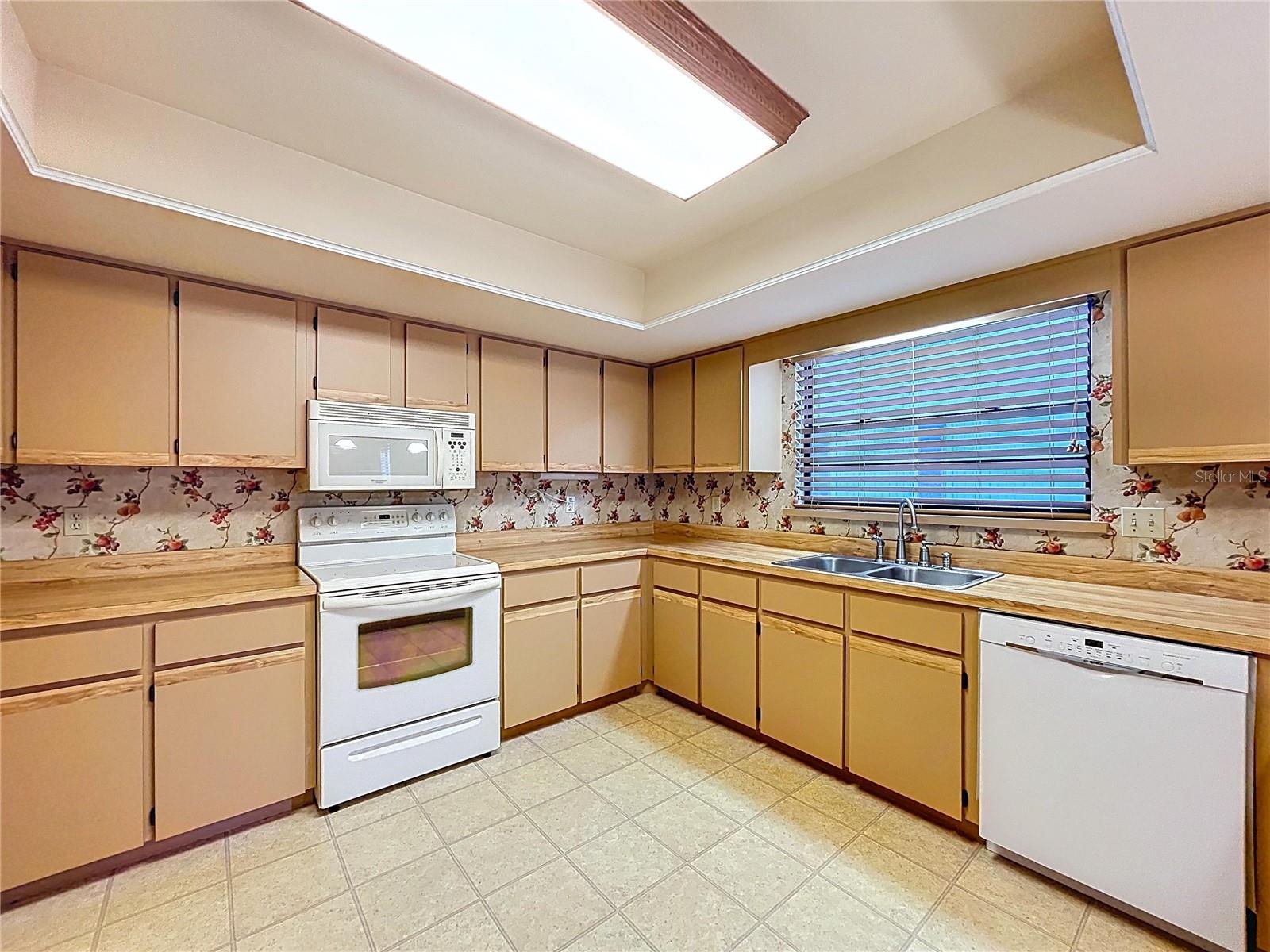 BLUFFS CHRISTINA 01 - Residential