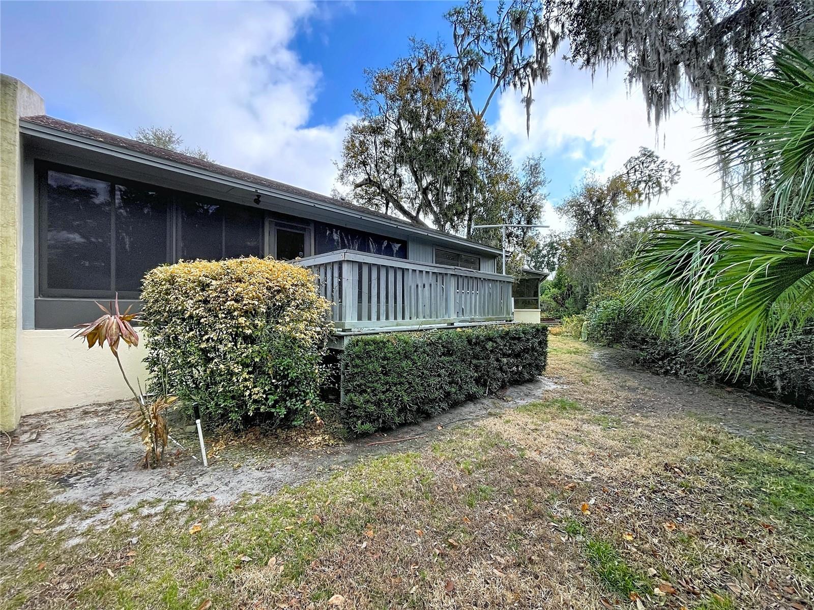 BLUFFS CHRISTINA 01 - Residential