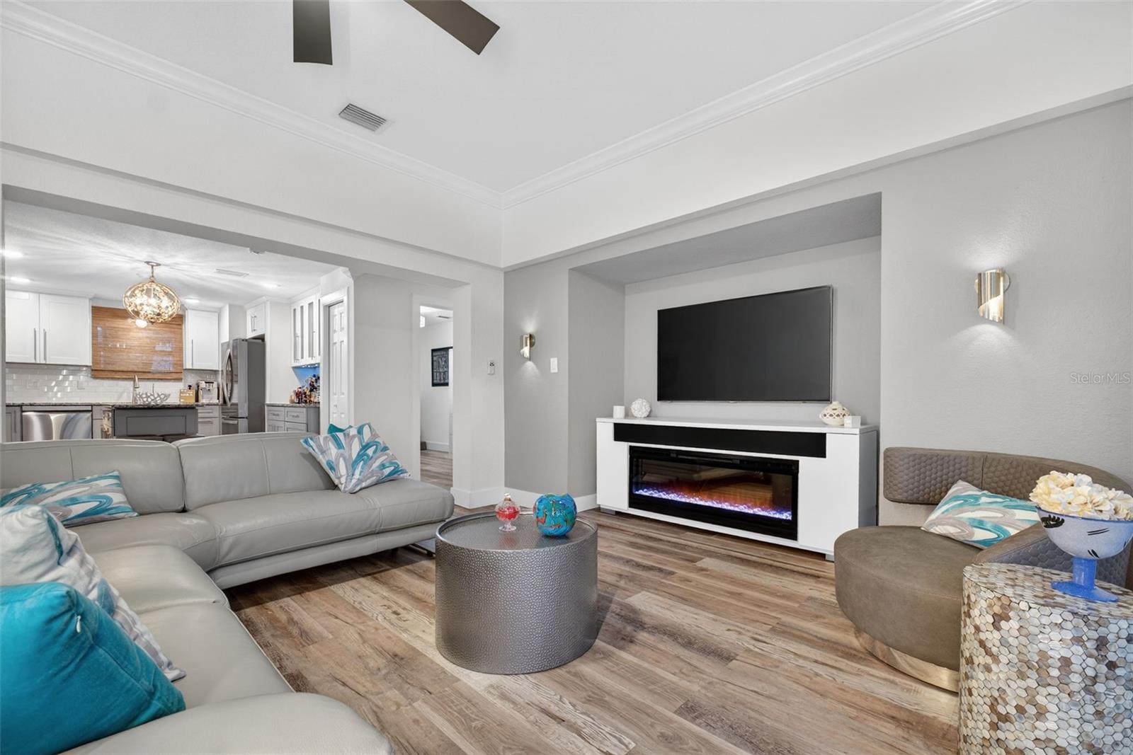 ISLAND ESTATES OF CLEARWATER - Residential