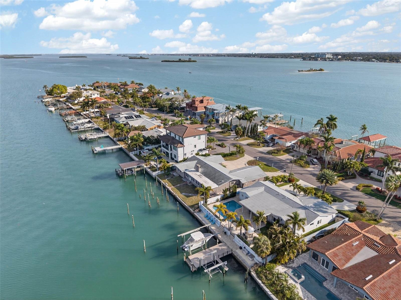 ISLAND ESTATES OF CLEARWATER - Residential