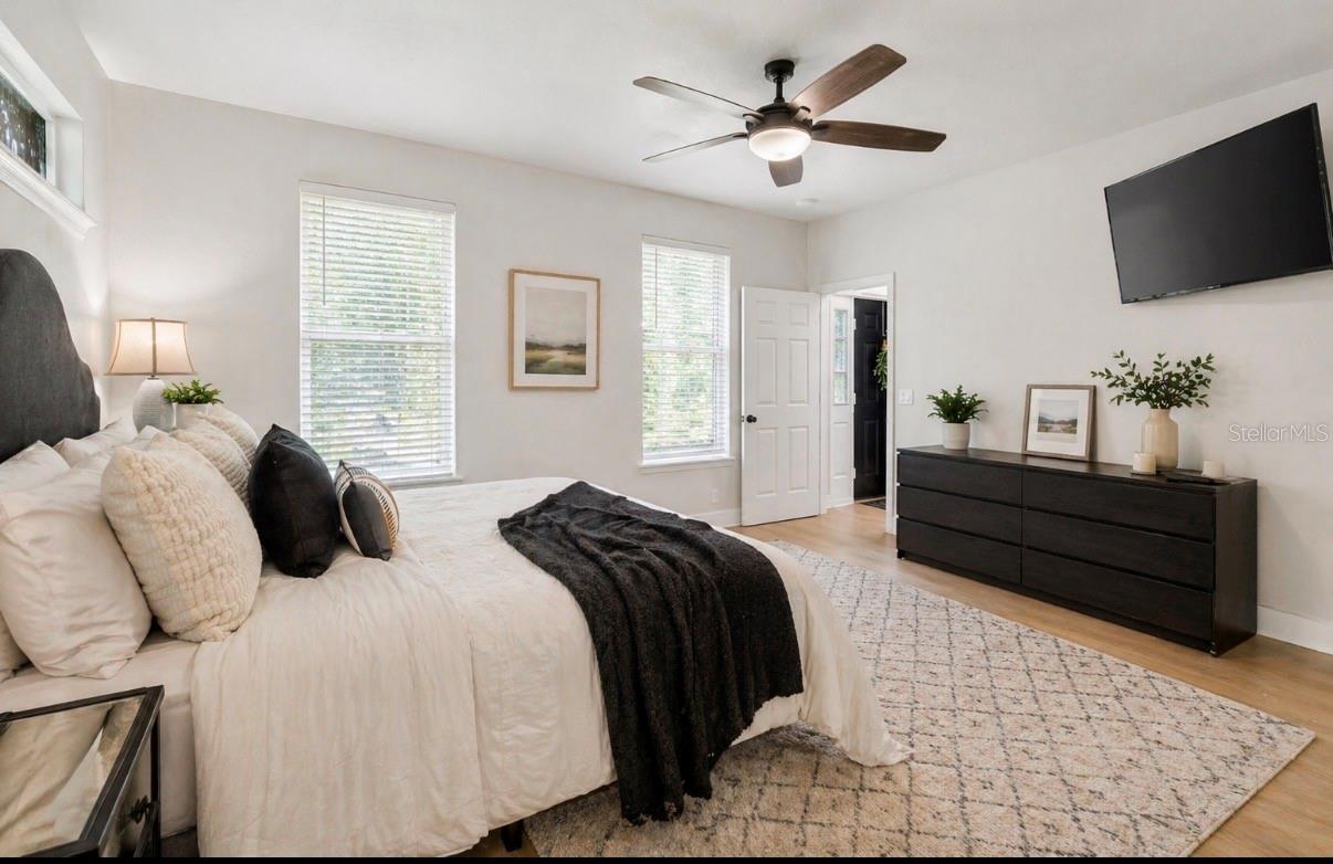 OAKLAND TOWN - Residential