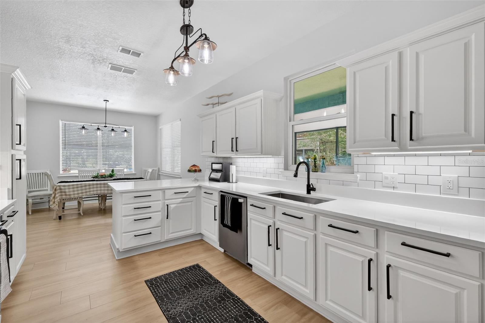 OAKLAND TOWN - Residential