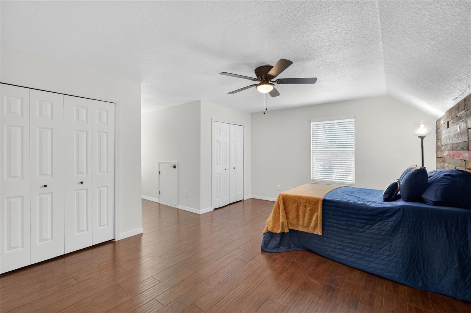 OAKLAND TOWN - Residential