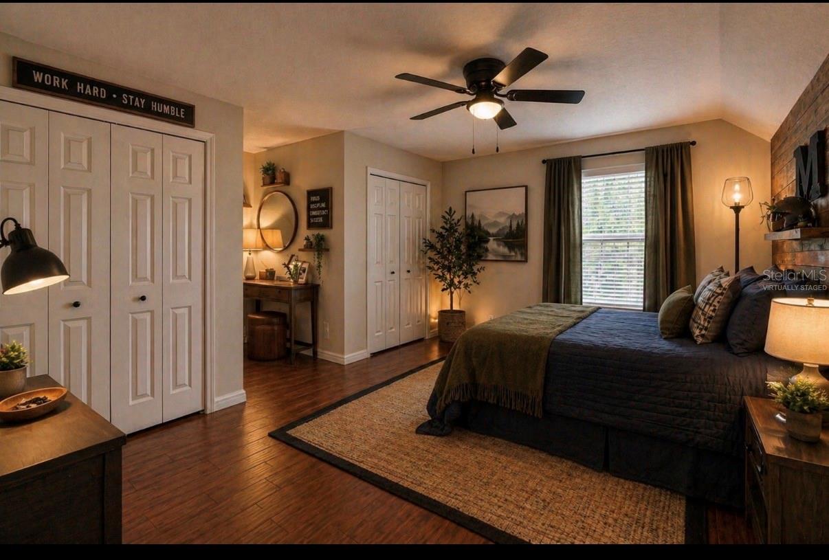 OAKLAND TOWN - Residential