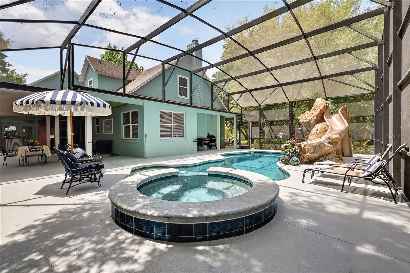 OAKLAND TOWN - Residential