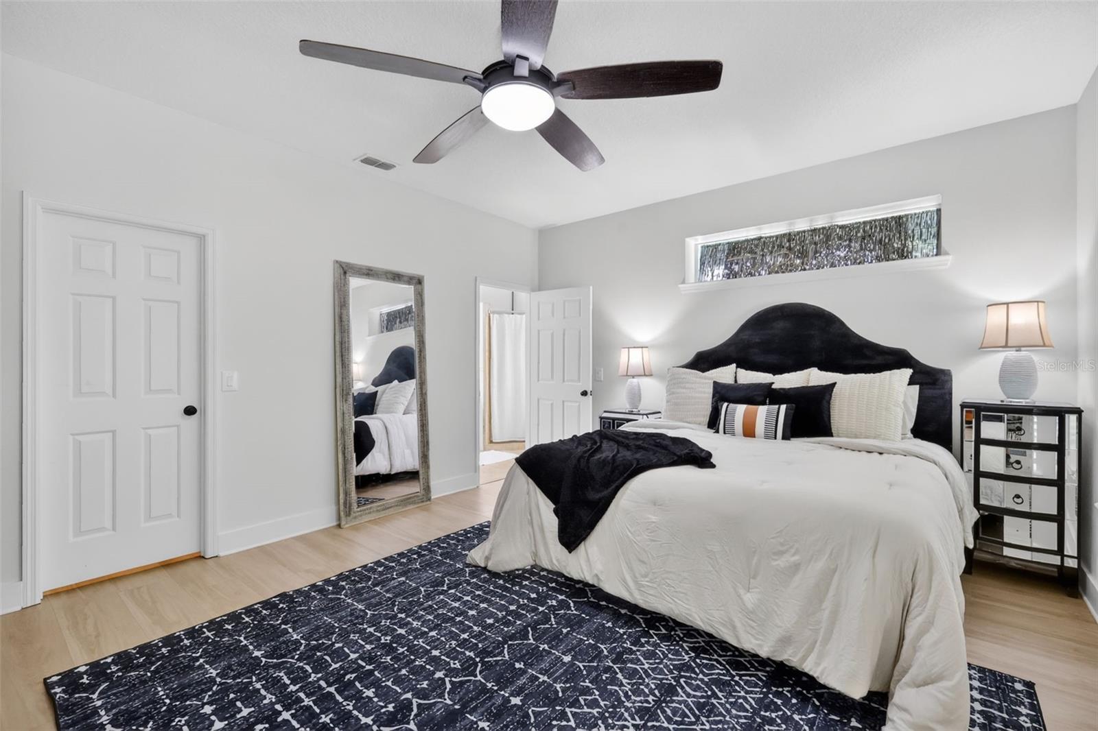 OAKLAND TOWN - Residential