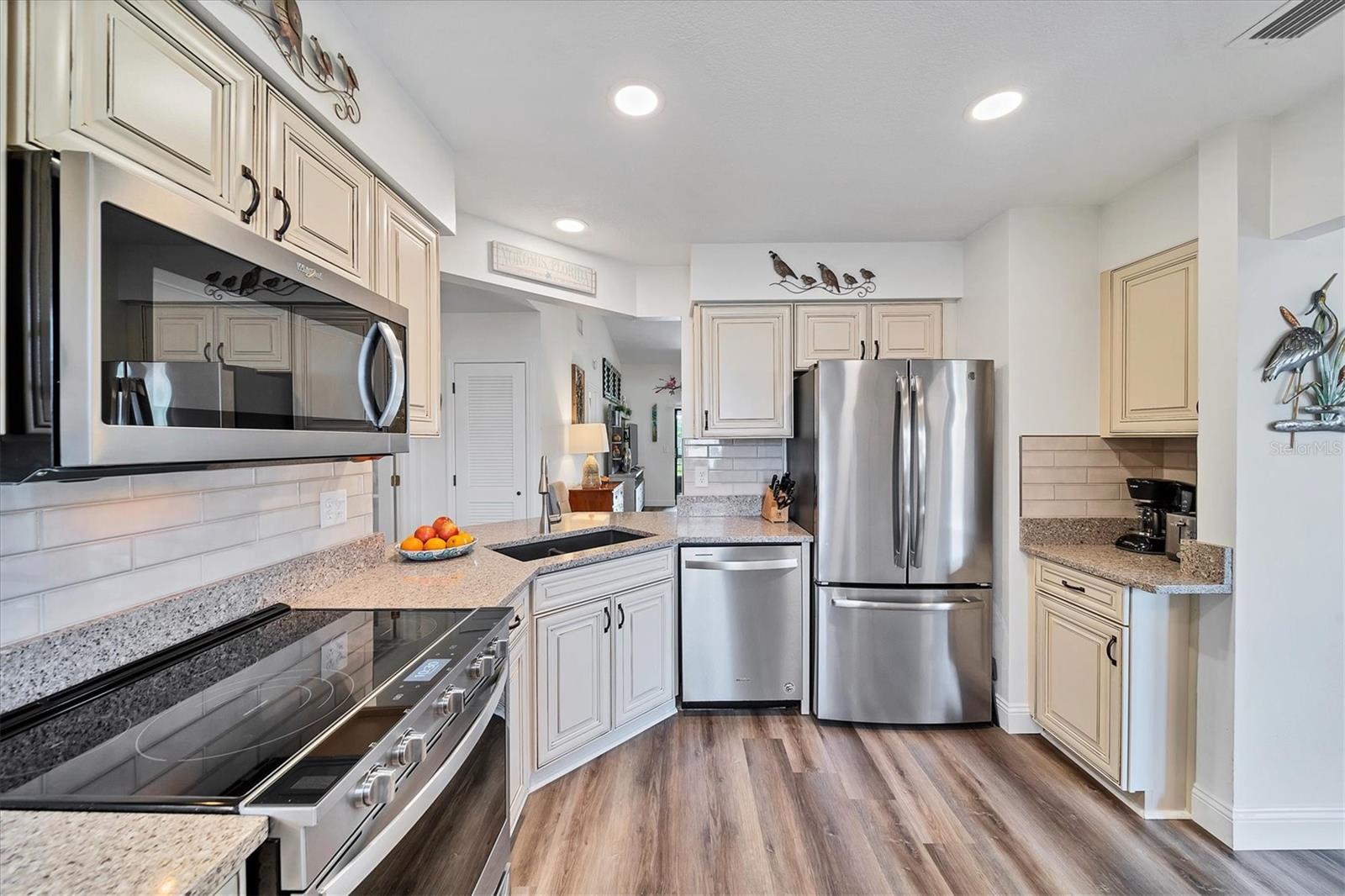 INLETS CARRIAGE HOMES - Residential