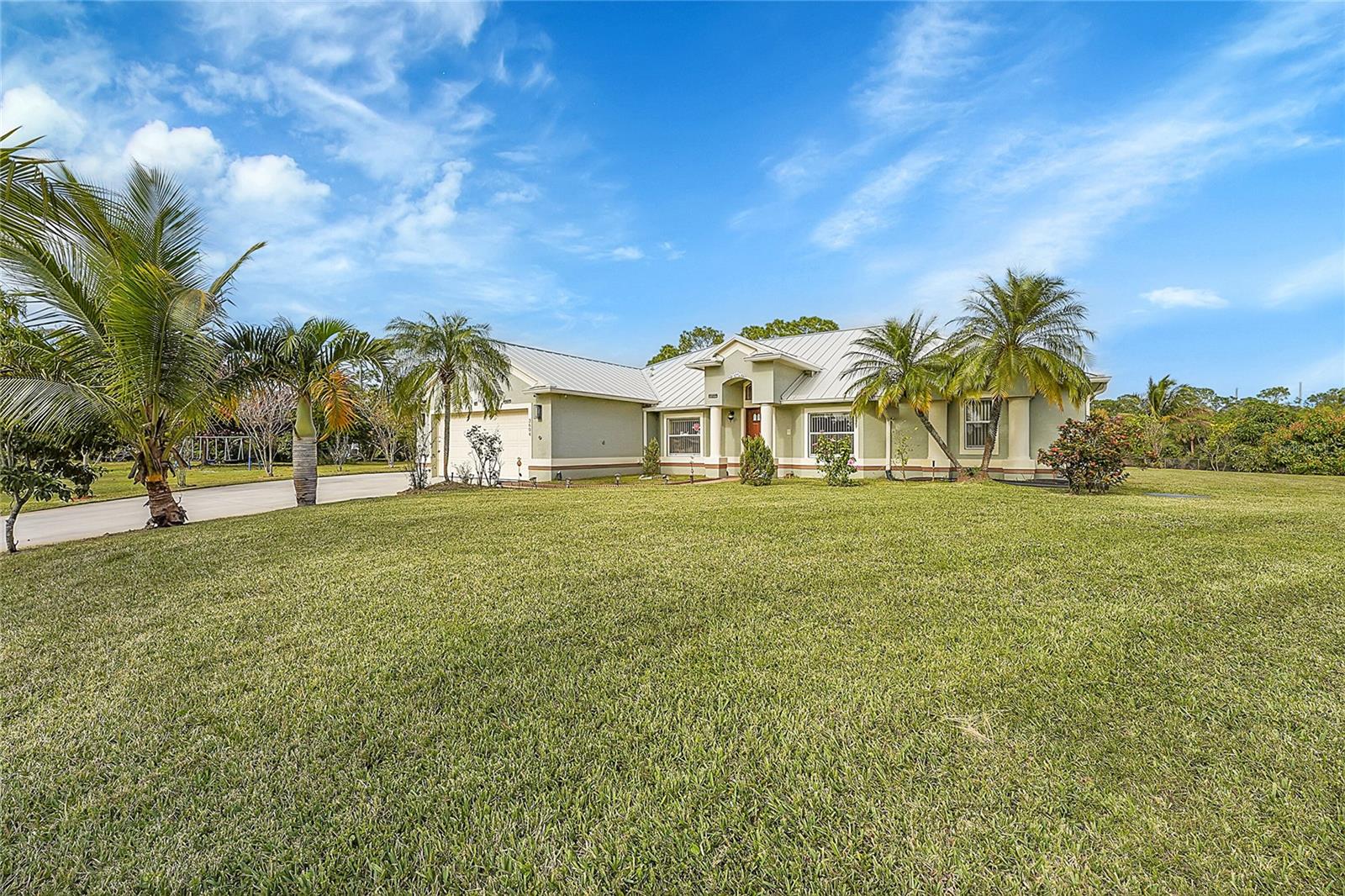 3604 SW PERRY COURT