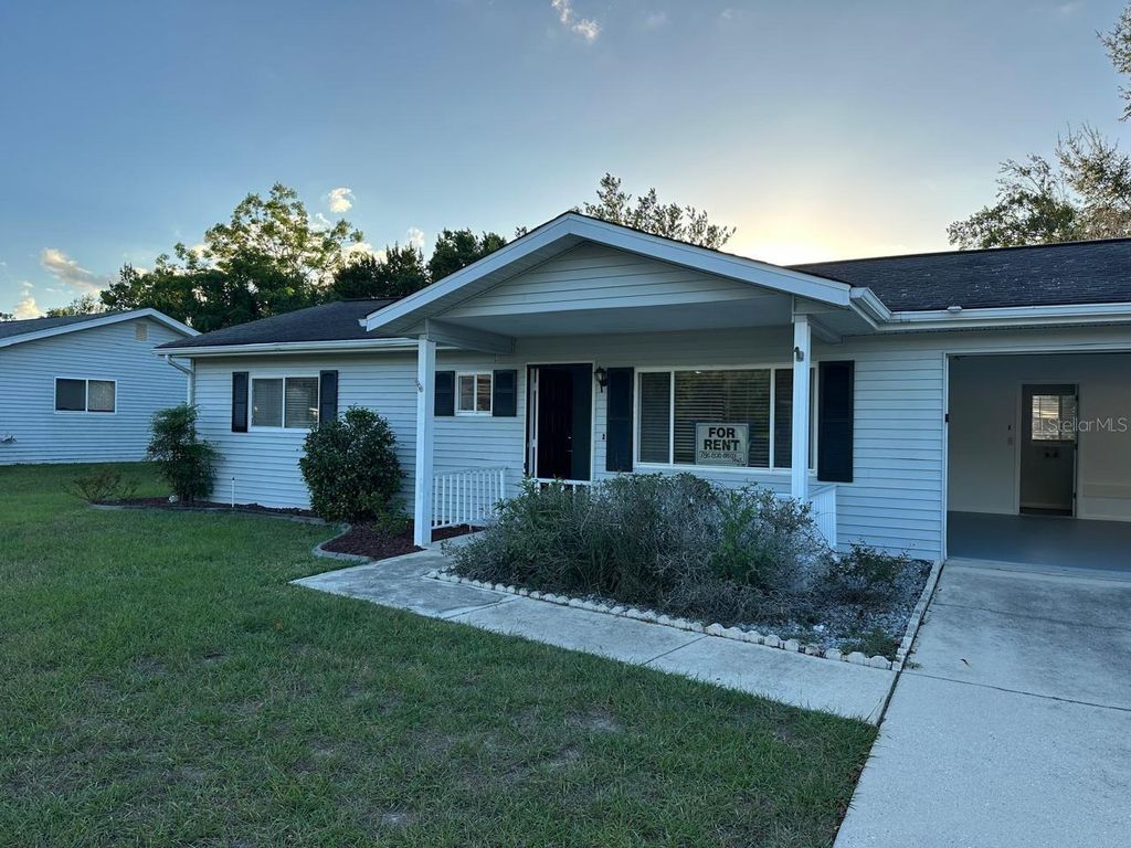 Photo of 11248 SW 76th Terrace, Ocala, FL 34476 (MLS # S5137065)