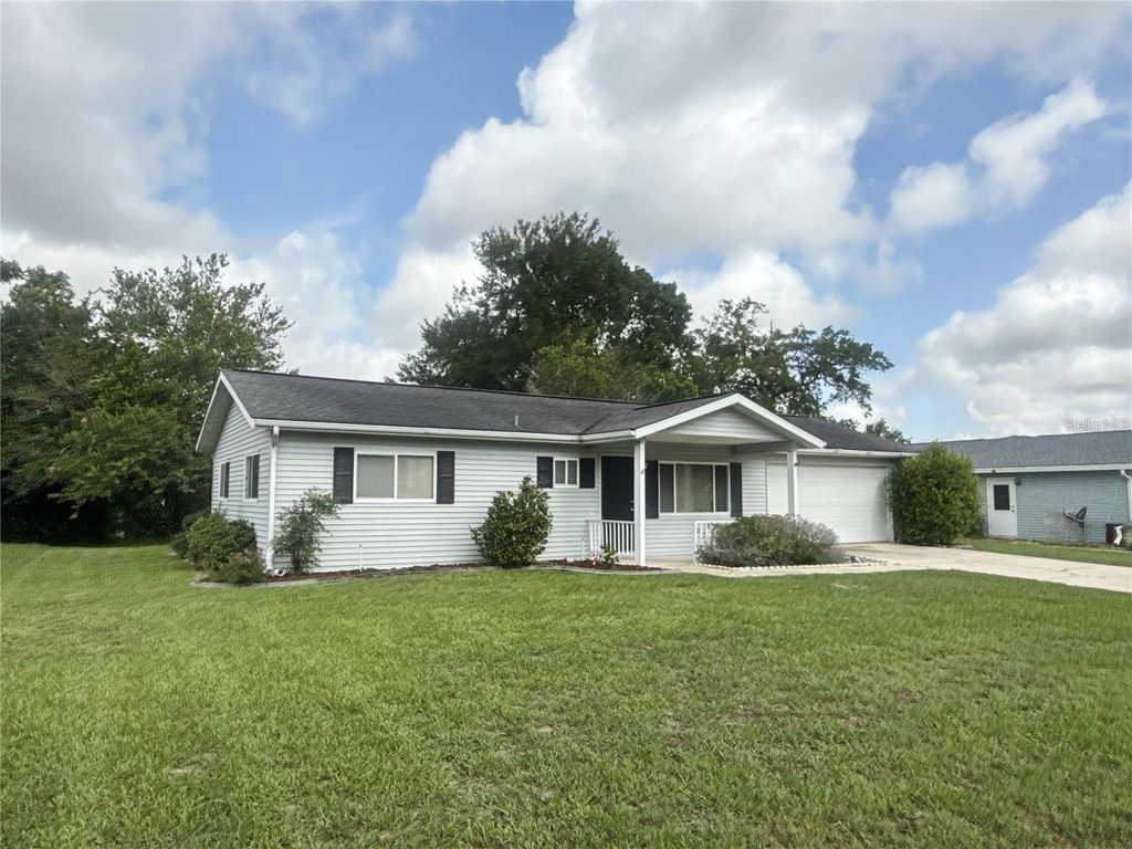 Photo of 11248 SW 76th Terrace, Ocala, FL 34476 (MLS # S5137065)