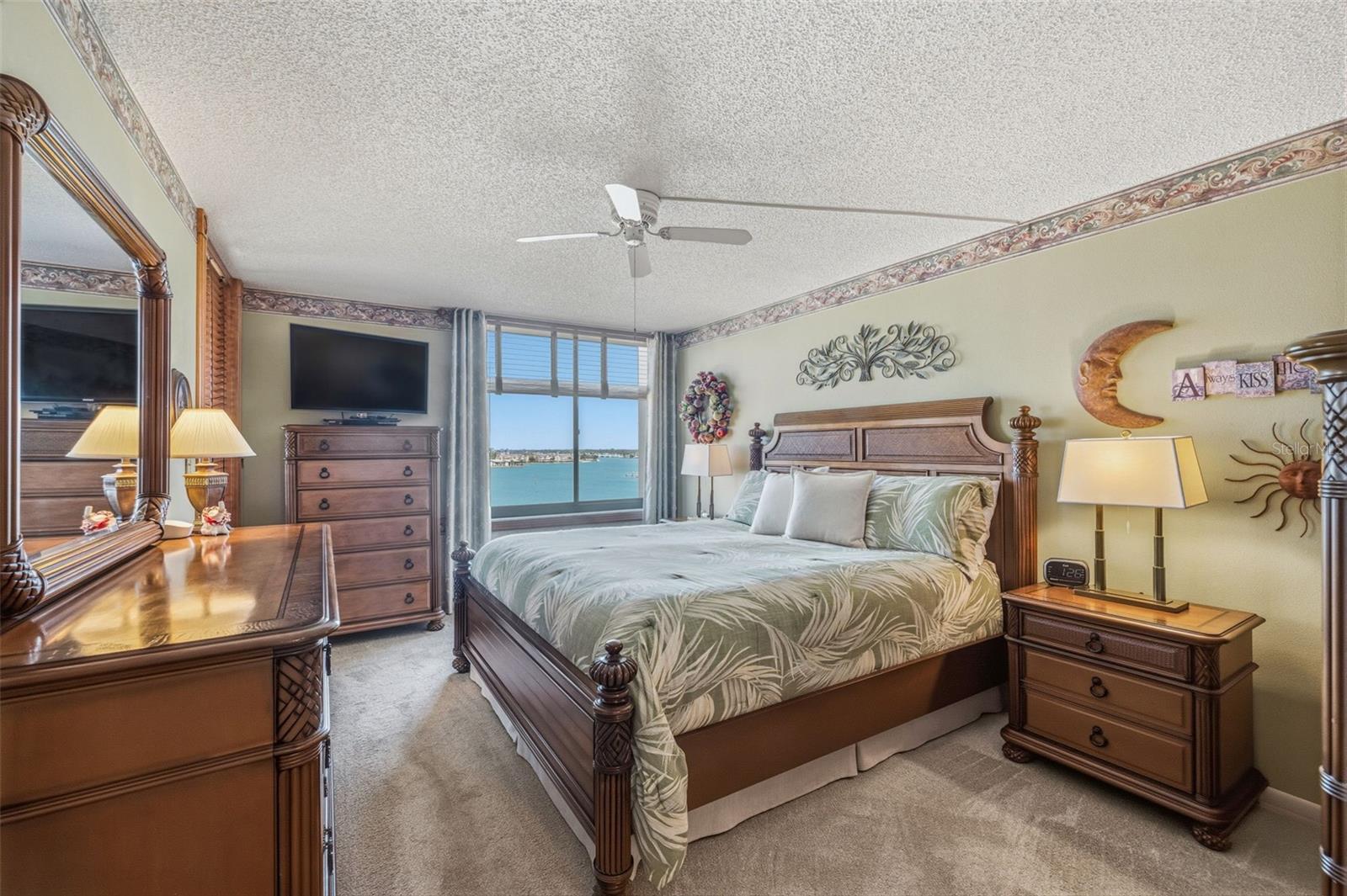 CONSTELLATION THE CONDO - Residential