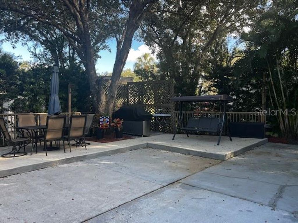 Photo of 218 Horseshoe Bend, River Ranch, FL 33867 (MLS # TB8429315)