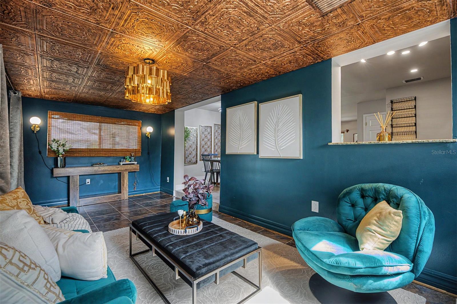 KEENE LAKE MANORS - Residential