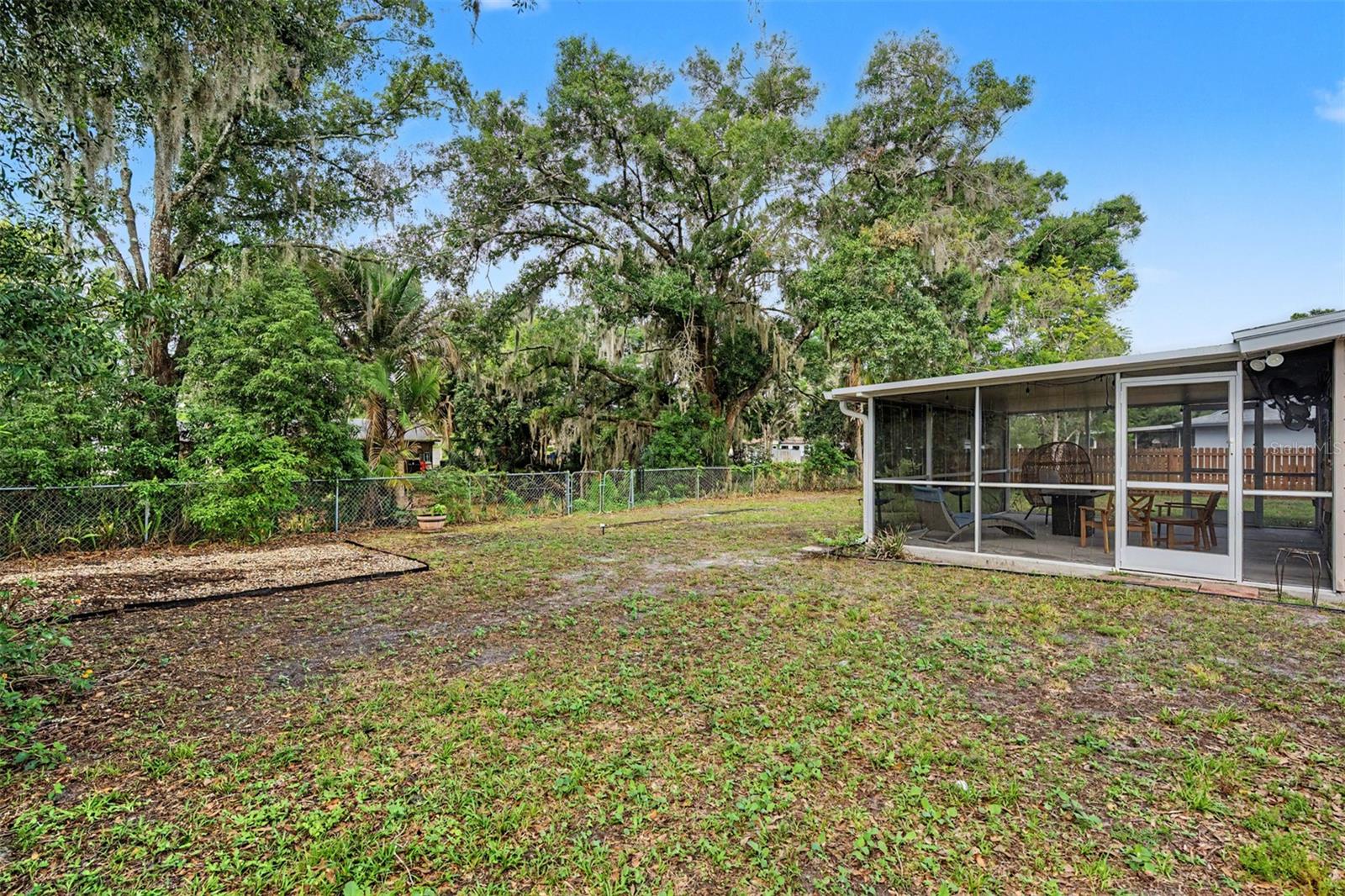 KEENE LAKE MANORS - Residential