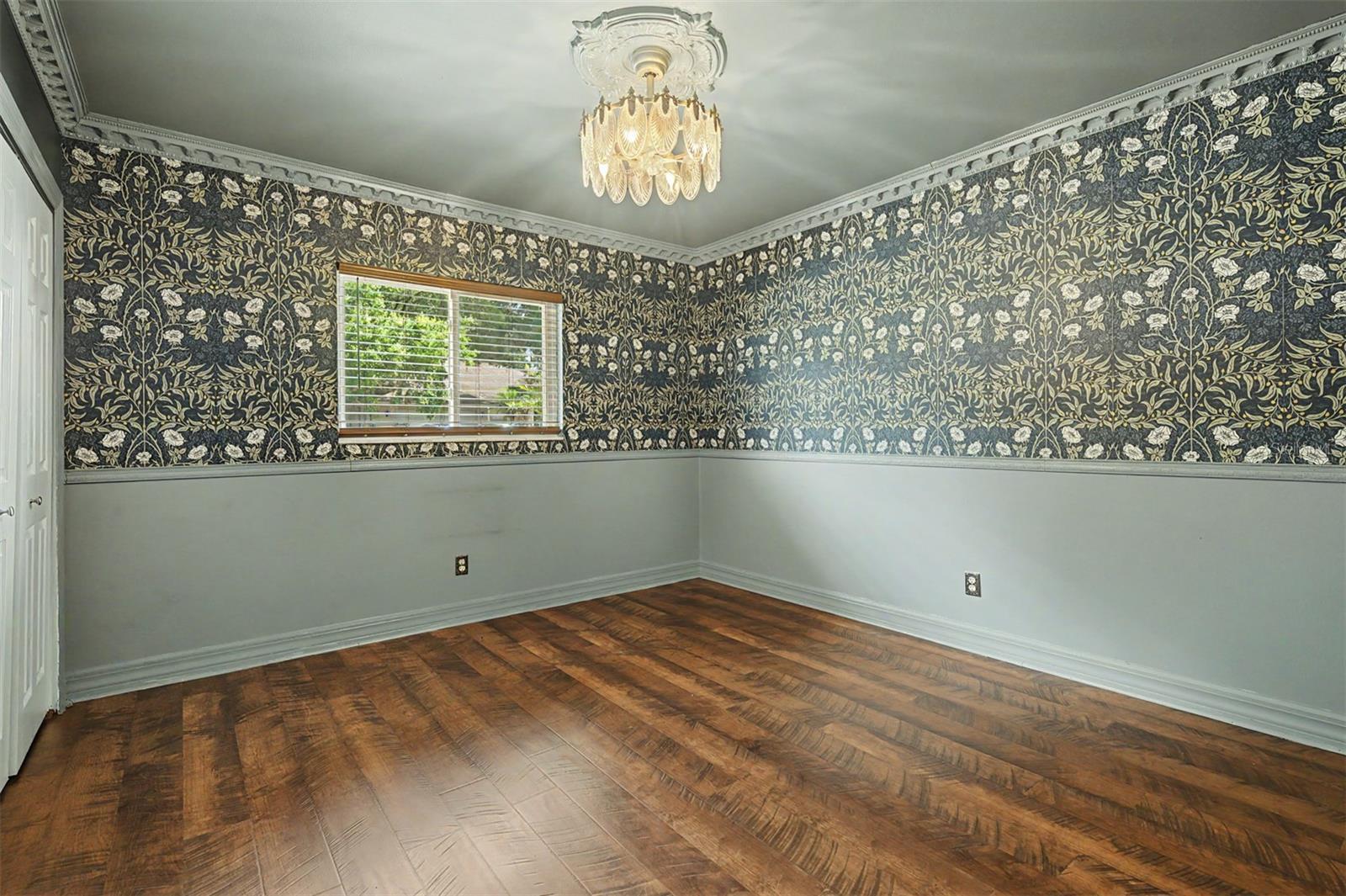 KEENE LAKE MANORS - Residential