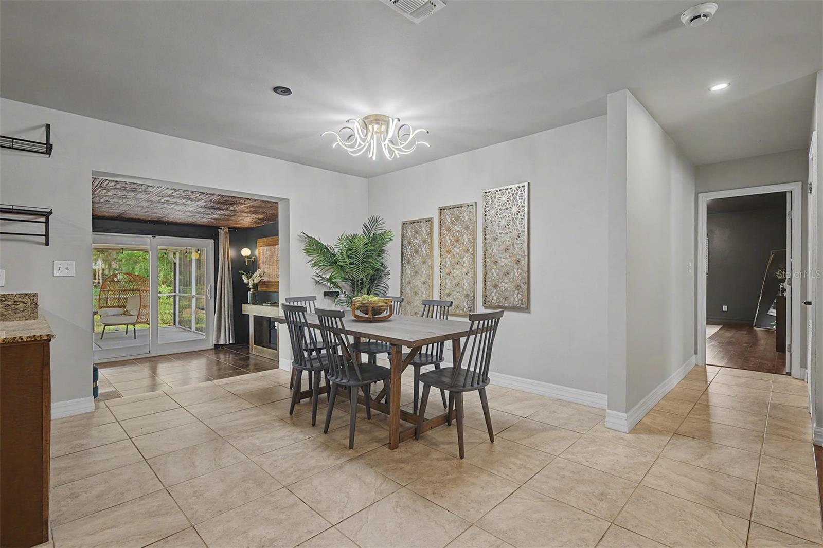 KEENE LAKE MANORS - Residential