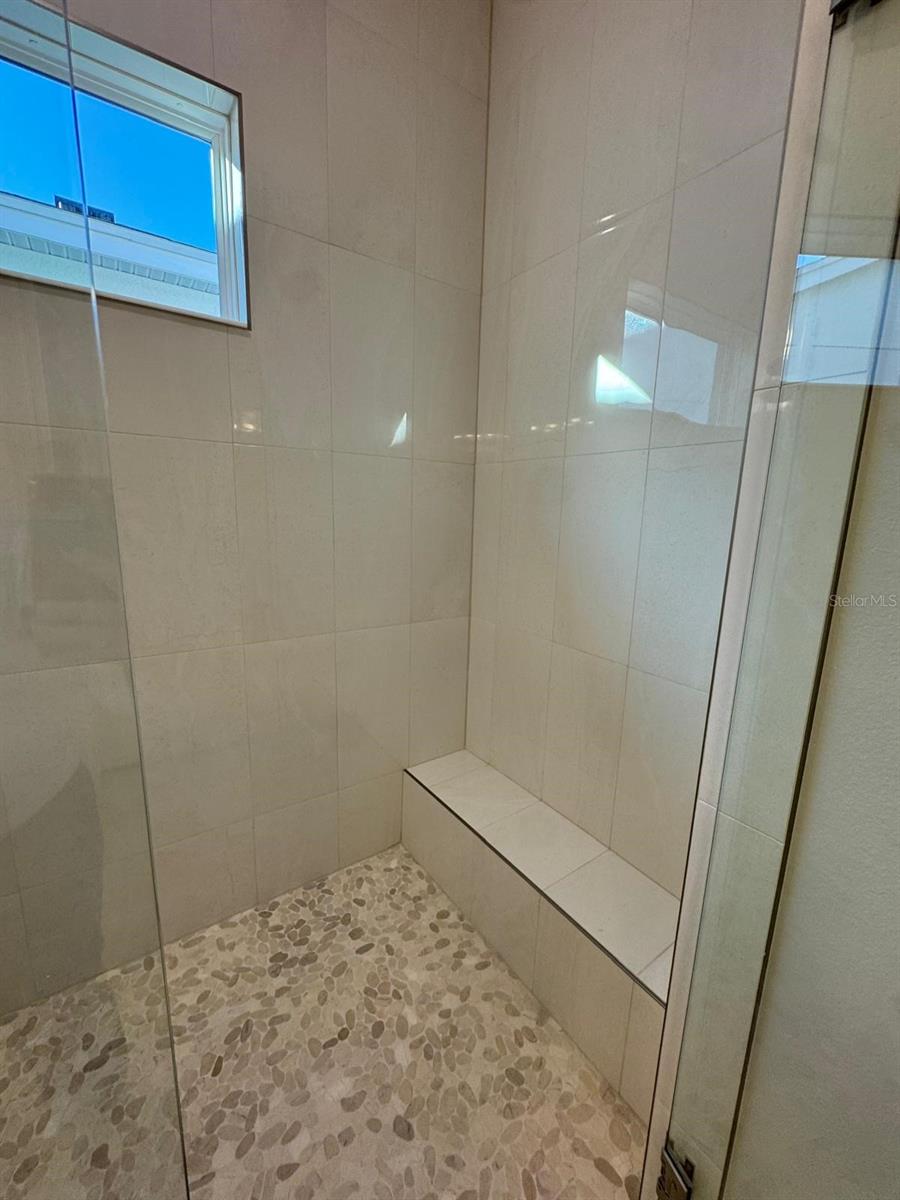 RIDGEHAVEN - Residential