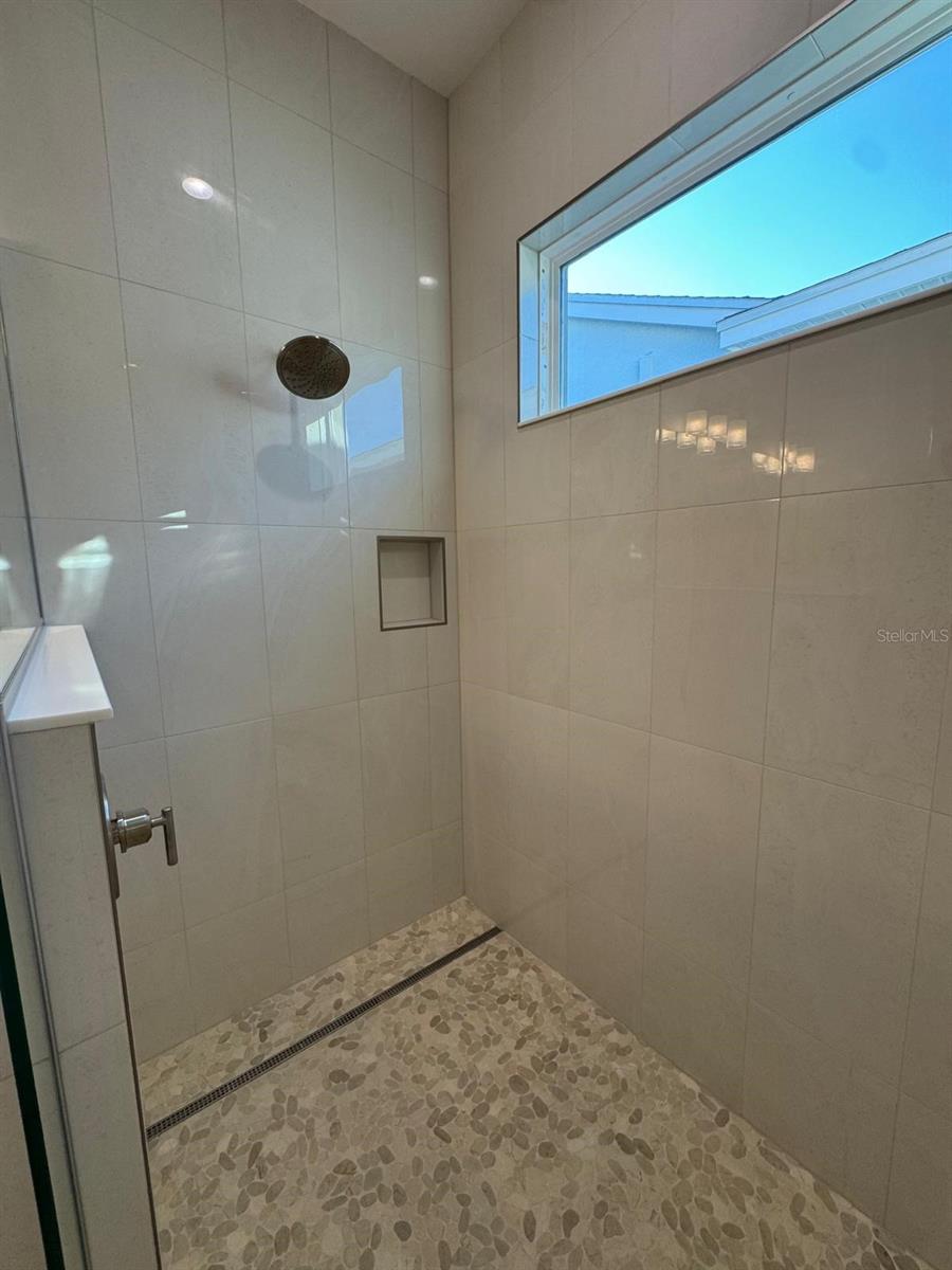 RIDGEHAVEN - Residential