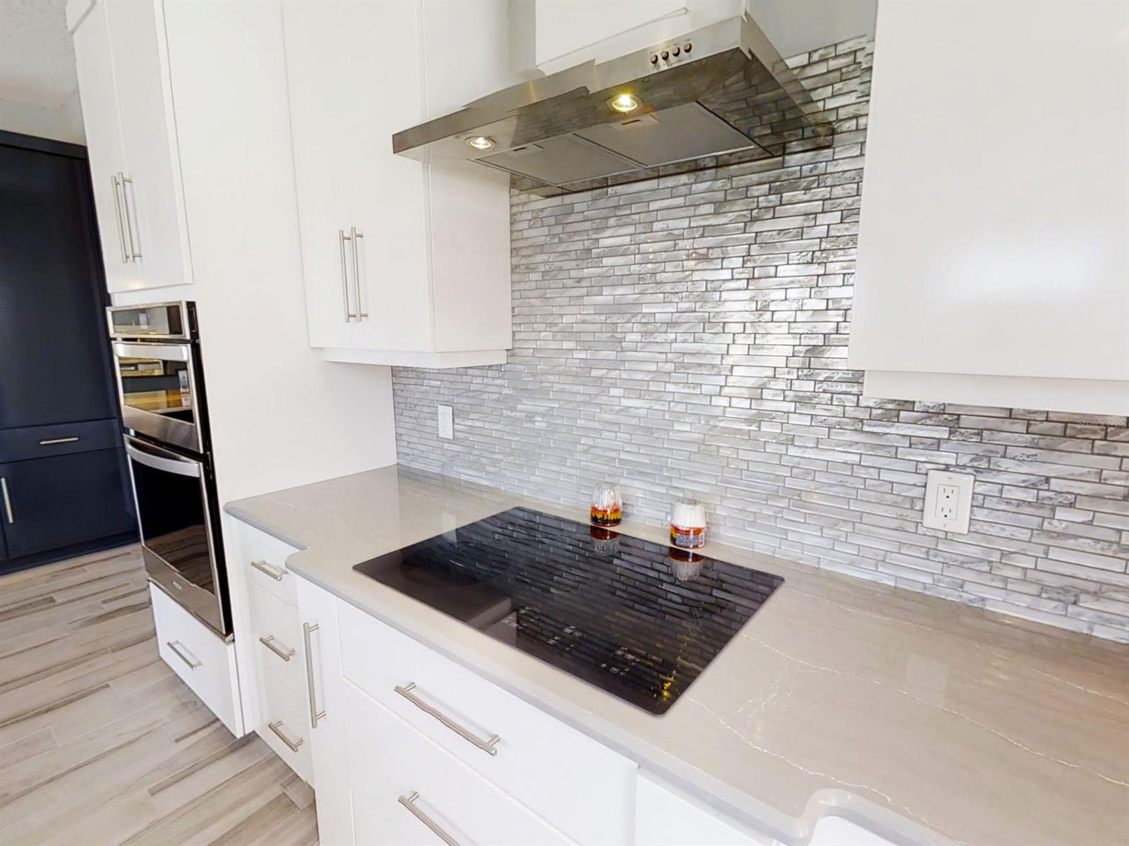 Detwilers Add 01 New Smyrna Bch - Residential Lease