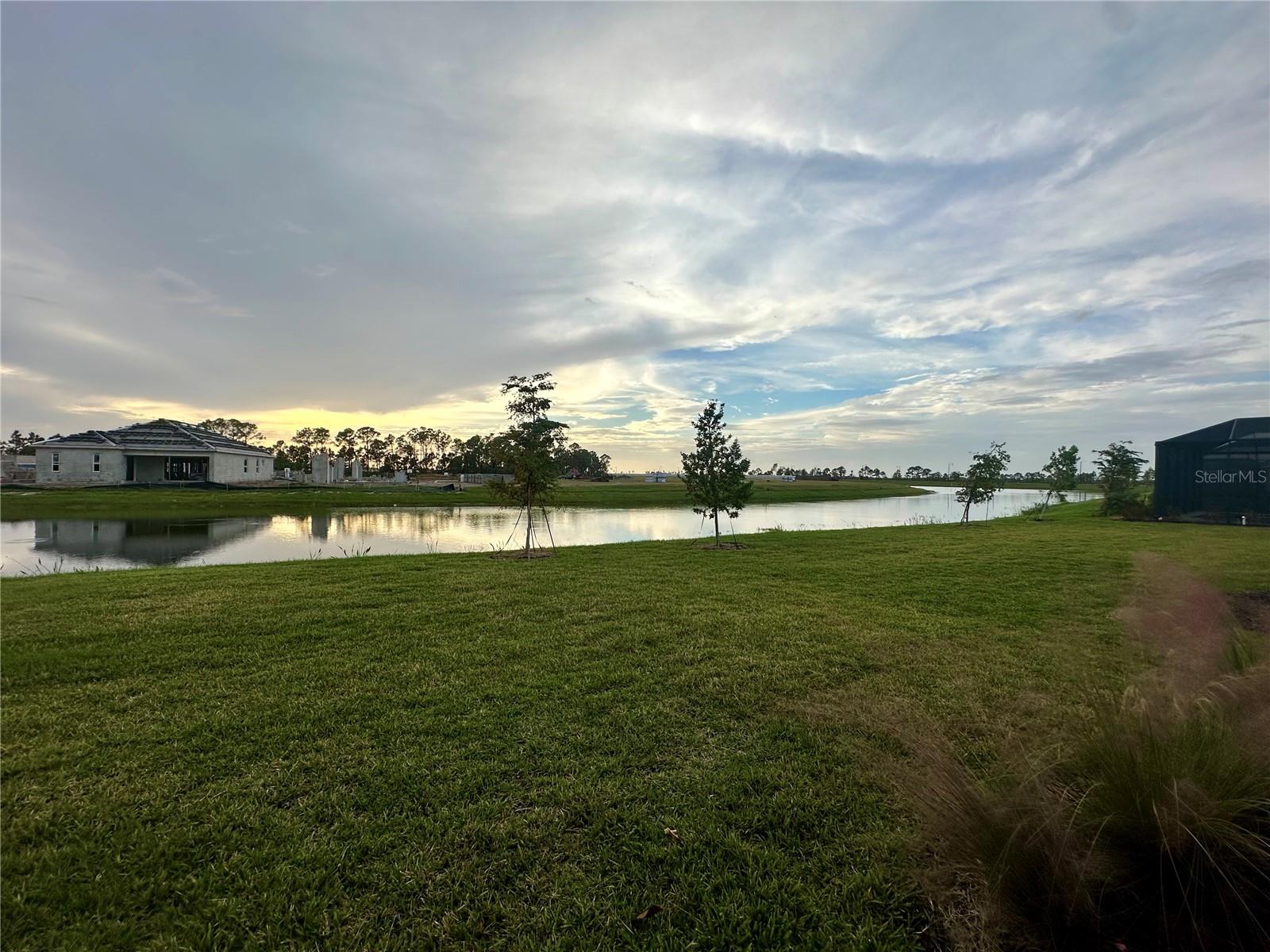 WELLEN PARK GOLF & COUNTRY CLUB - Residential Lease