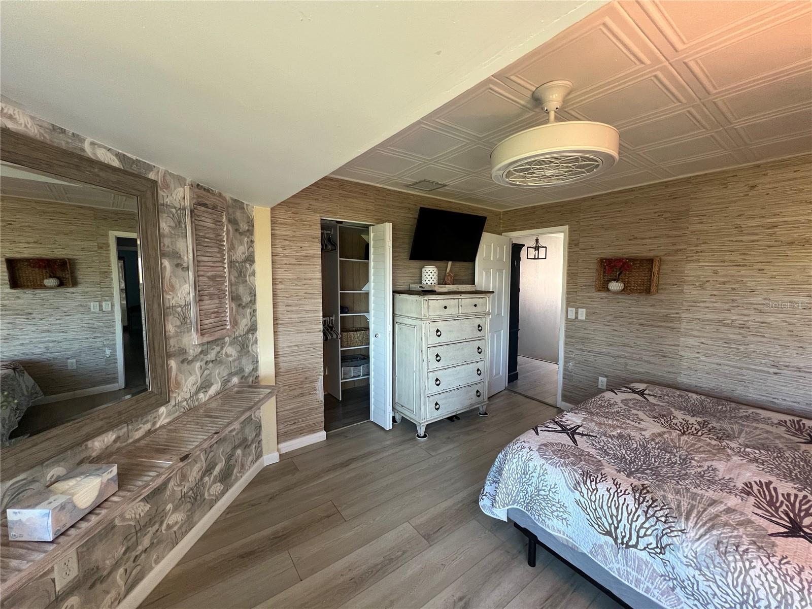 ISLAND CLUB OF TARPON - Residential Lease