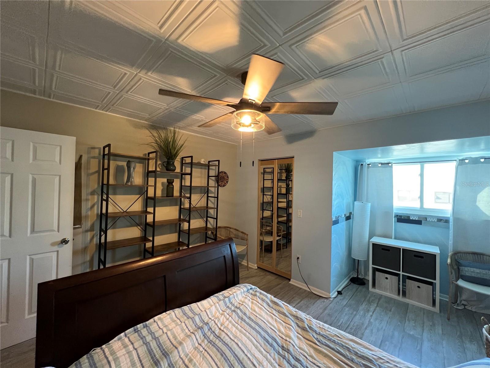 ISLAND CLUB OF TARPON - Residential Lease