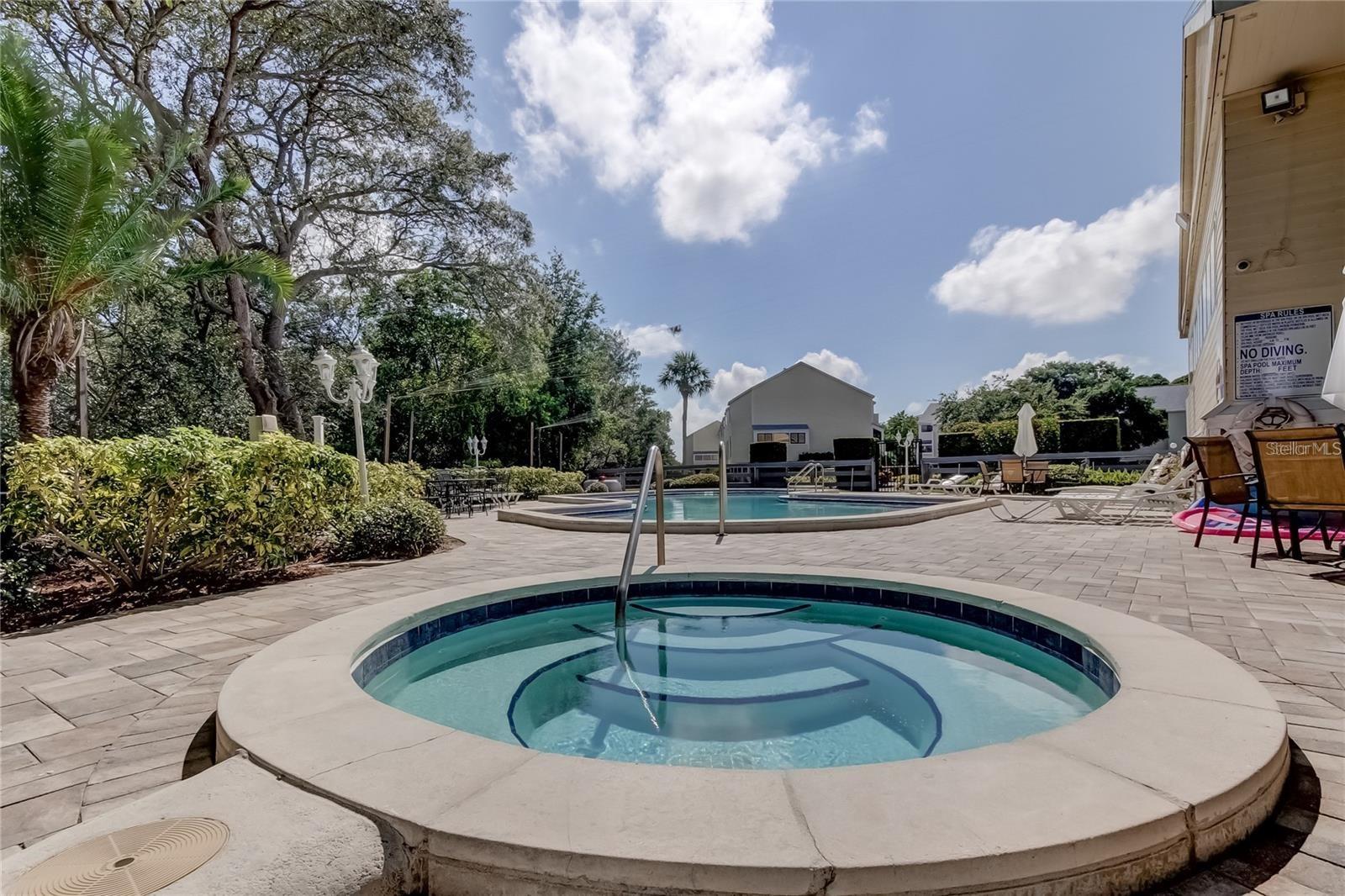 ISLAND CLUB OF TARPON - Residential Lease